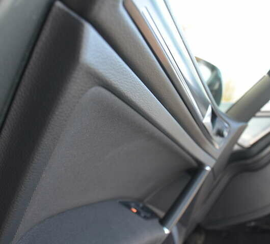 Серый Фольксваген e-Golf, объемом двигателя 0 л и пробегом 91 тыс. км за 13250 $, фото 47 на Automoto.ua