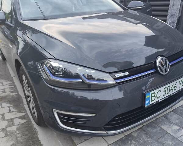 Сірий Фольксваген e-Golf, об'ємом двигуна 0 л та пробігом 55 тис. км за 15500 $, фото 1 на Automoto.ua