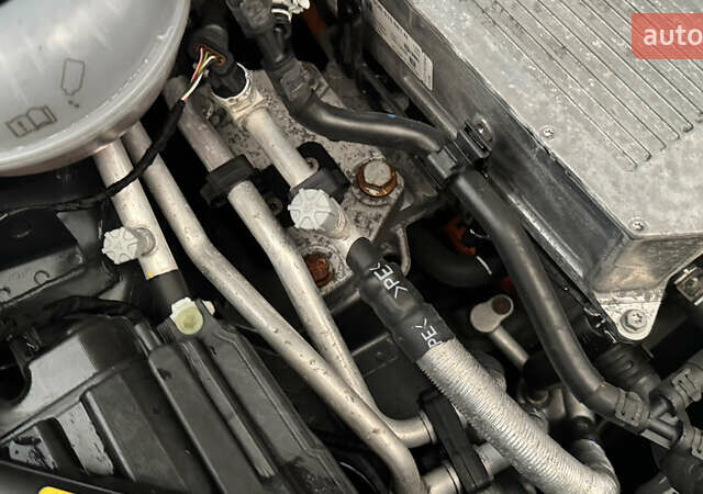 Серый Фольксваген e-Golf, объемом двигателя 0 л и пробегом 145 тыс. км за 12900 $, фото 14 на Automoto.ua