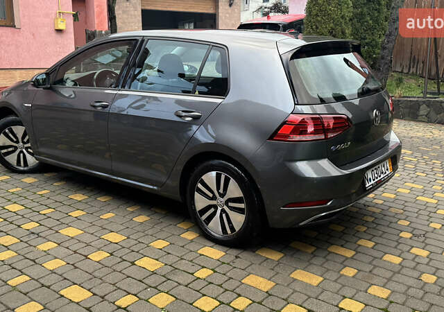 Серый Фольксваген e-Golf, объемом двигателя 0 л и пробегом 145 тыс. км за 12900 $, фото 33 на Automoto.ua