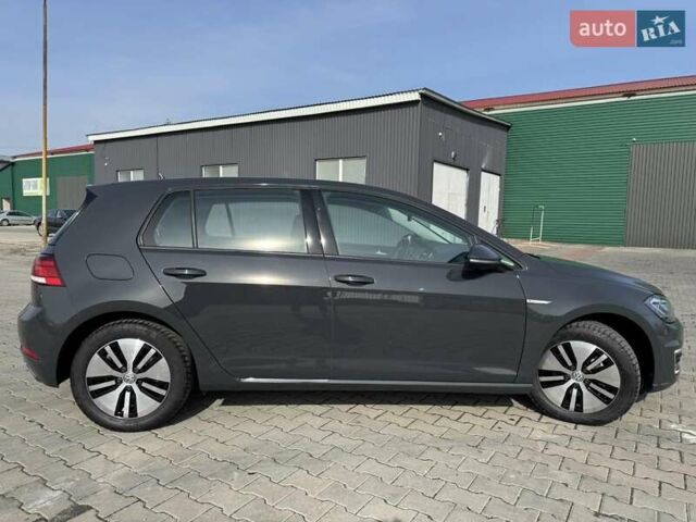 Сірий Фольксваген e-Golf, об'ємом двигуна 0 л та пробігом 26 тис. км за 16706 $, фото 20 на Automoto.ua
