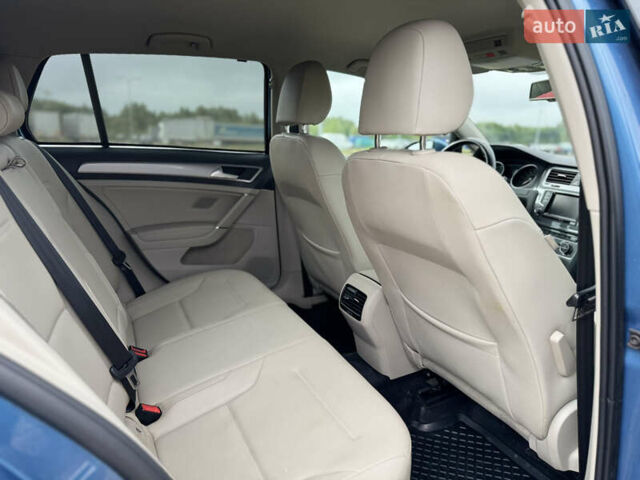 Синий Фольксваген e-Golf, объемом двигателя 0 л и пробегом 73 тыс. км за 8300 $, фото 59 на Automoto.ua