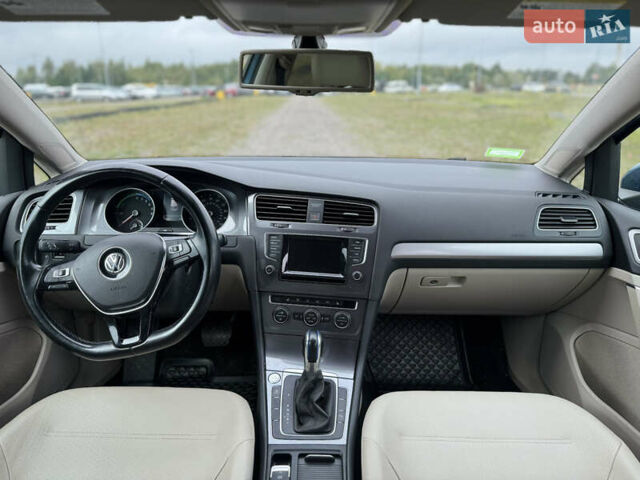 Синий Фольксваген e-Golf, объемом двигателя 0 л и пробегом 73 тыс. км за 8300 $, фото 64 на Automoto.ua