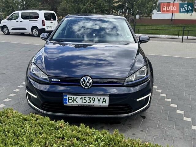 Синий Фольксваген e-Golf, объемом двигателя 0 л и пробегом 118 тыс. км за 10600 $, фото 16 на Automoto.ua