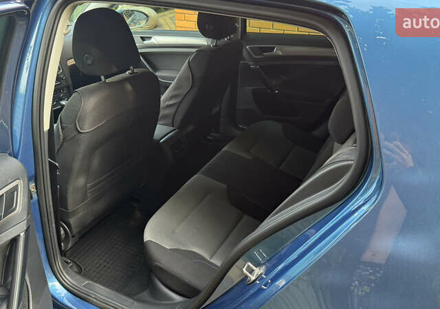 Синій Фольксваген e-Golf, об'ємом двигуна 0 л та пробігом 72 тис. км за 9500 $, фото 49 на Automoto.ua