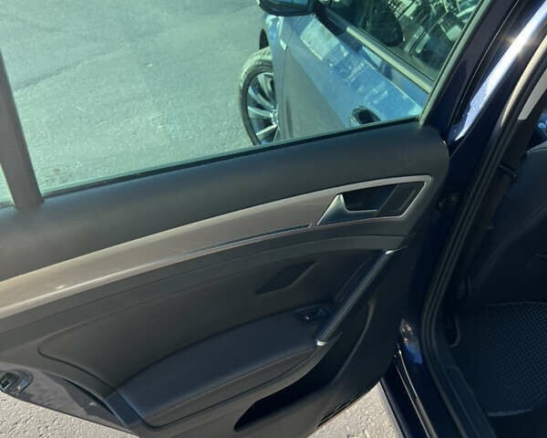 Синій Фольксваген e-Golf, об'ємом двигуна 0 л та пробігом 99 тис. км за 9500 $, фото 14 на Automoto.ua