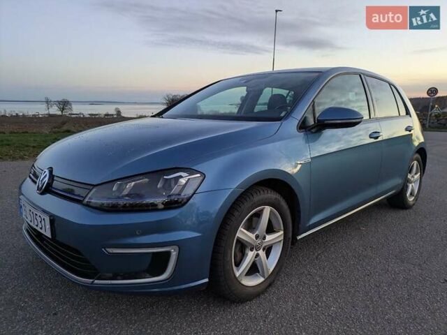 Синий Фольксваген e-Golf, объемом двигателя 0 л и пробегом 150 тыс. км за 7700 $, фото 10 на Automoto.ua