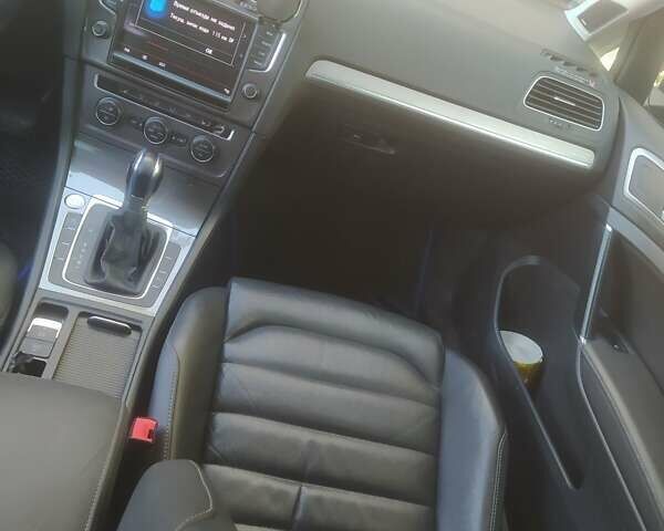 Синий Фольксваген e-Golf, объемом двигателя 0 л и пробегом 132 тыс. км за 8800 $, фото 12 на Automoto.ua