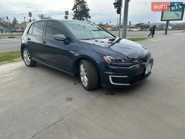 Синий Фольксваген e-Golf, объемом двигателя 0 л и пробегом 183 тыс. км за 8250 $, фото 6 на Automoto.ua