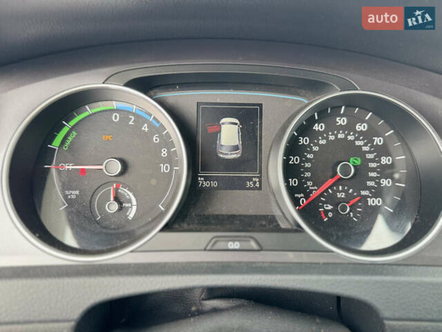 Синий Фольксваген e-Golf, объемом двигателя 0 л и пробегом 73 тыс. км за 8300 $, фото 42 на Automoto.ua