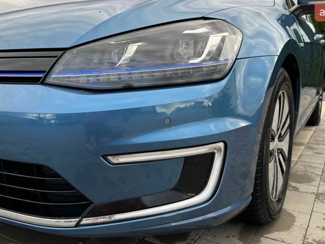 Синий Фольксваген e-Golf, объемом двигателя 0 л и пробегом 123 тыс. км за 9350 $, фото 27 на Automoto.ua
