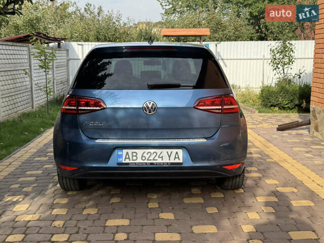 Синій Фольксваген e-Golf, об'ємом двигуна 0 л та пробігом 72 тис. км за 9500 $, фото 5 на Automoto.ua