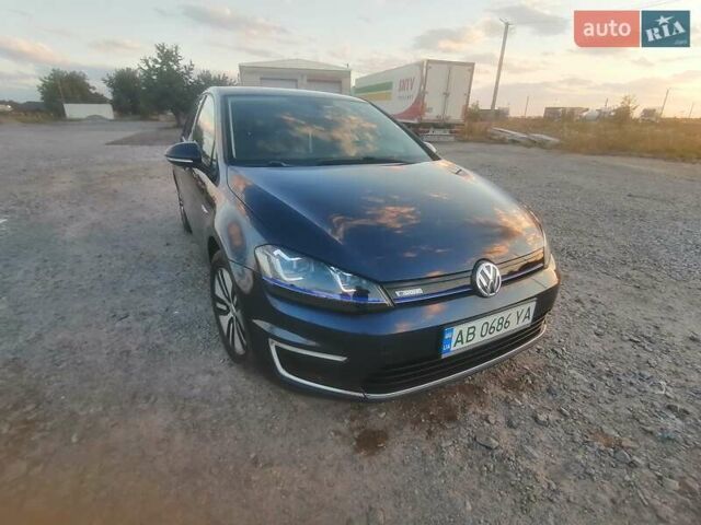 Синий Фольксваген e-Golf, объемом двигателя 0 л и пробегом 92 тыс. км за 14000 $, фото 13 на Automoto.ua