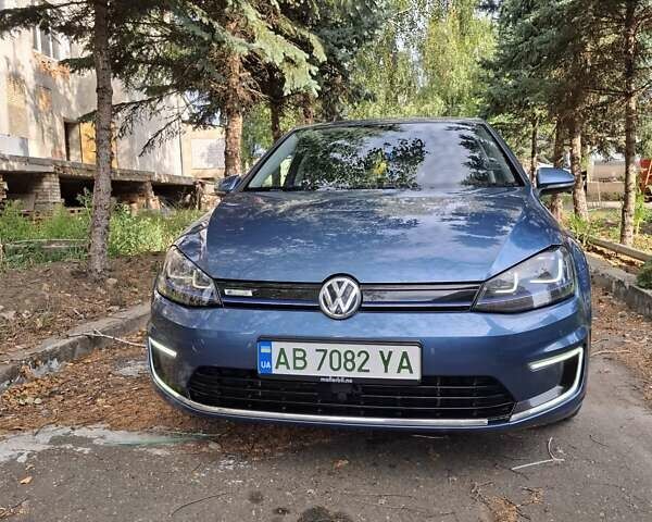 Синий Фольксваген e-Golf, объемом двигателя 0 л и пробегом 113 тыс. км за 8200 $, фото 7 на Automoto.ua