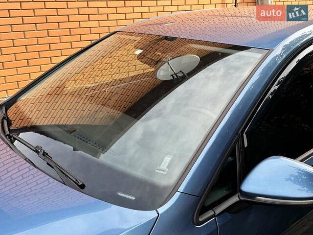 Синій Фольксваген e-Golf, об'ємом двигуна 0 л та пробігом 72 тис. км за 9500 $, фото 11 на Automoto.ua