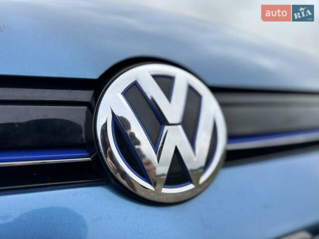 Синий Фольксваген e-Golf, объемом двигателя 0 л и пробегом 73 тыс. км за 8300 $, фото 6 на Automoto.ua