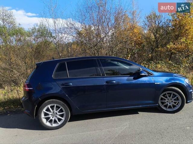 Синий Фольксваген e-Golf, объемом двигателя 0 л и пробегом 125 тыс. км за 8200 $, фото 11 на Automoto.ua