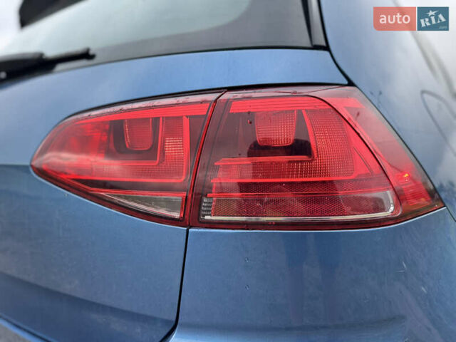 Синий Фольксваген e-Golf, объемом двигателя 0 л и пробегом 73 тыс. км за 8300 $, фото 18 на Automoto.ua