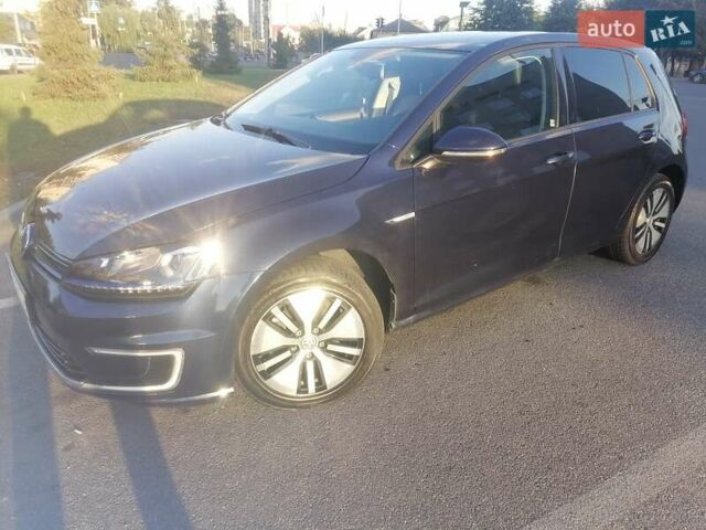 Синий Фольксваген e-Golf, объемом двигателя 0 л и пробегом 92 тыс. км за 14000 $, фото 18 на Automoto.ua