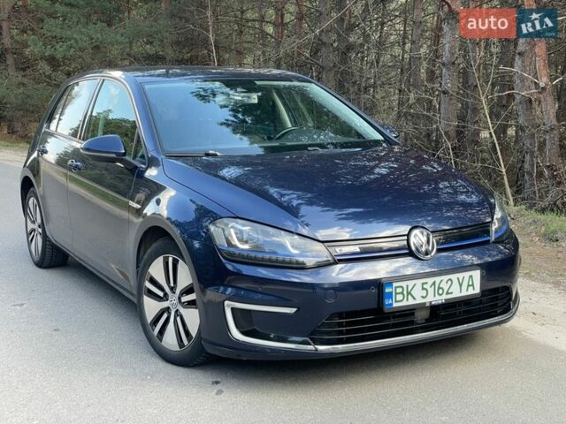 Синій Фольксваген e-Golf, об'ємом двигуна 0 л та пробігом 129 тис. км за 7950 $, фото 12 на Automoto.ua