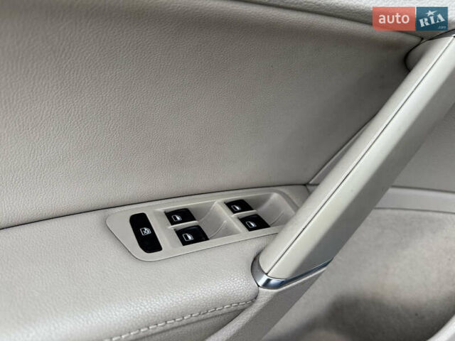 Синий Фольксваген e-Golf, объемом двигателя 0 л и пробегом 73 тыс. км за 8300 $, фото 34 на Automoto.ua