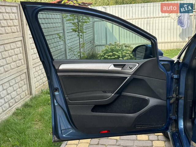 Синій Фольксваген e-Golf, об'ємом двигуна 0 л та пробігом 72 тис. км за 9500 $, фото 43 на Automoto.ua