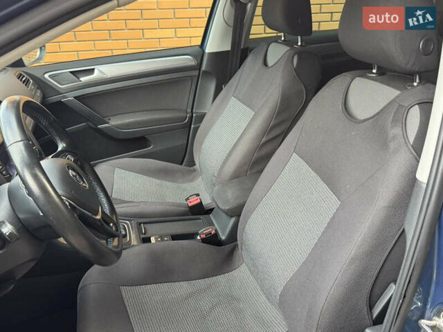 Синій Фольксваген e-Golf, об'ємом двигуна 0 л та пробігом 72 тис. км за 9500 $, фото 36 на Automoto.ua