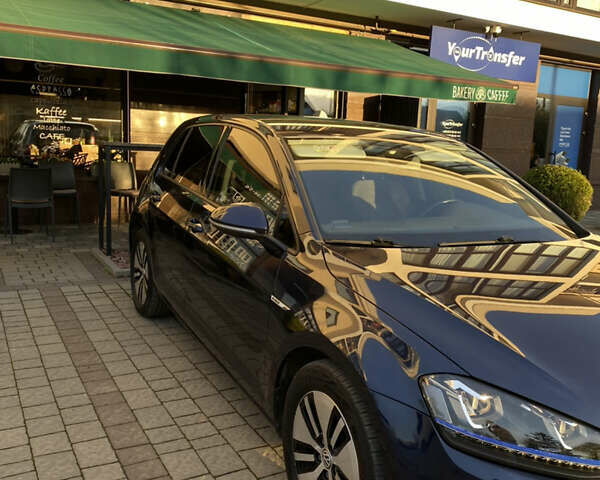 Синий Фольксваген e-Golf, объемом двигателя 0 л и пробегом 140 тыс. км за 11200 $, фото 3 на Automoto.ua