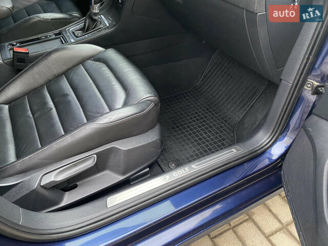 Синий Фольксваген e-Golf, объемом двигателя 0 л и пробегом 124 тыс. км за 8900 $, фото 20 на Automoto.ua