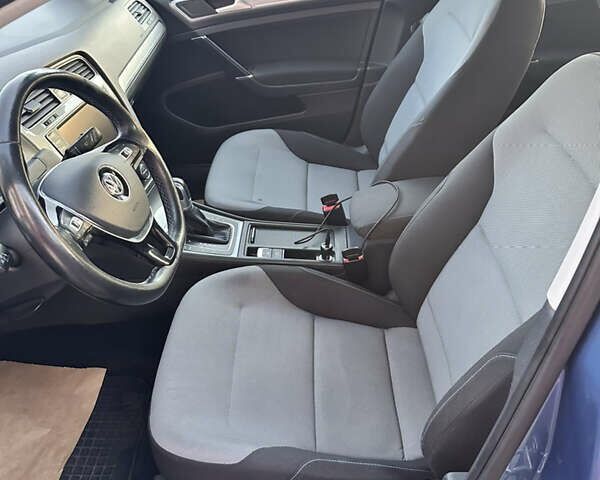 Синий Фольксваген e-Golf, объемом двигателя 0 л и пробегом 170 тыс. км за 7700 $, фото 7 на Automoto.ua