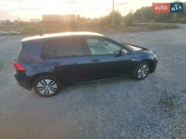 Синий Фольксваген e-Golf, объемом двигателя 0 л и пробегом 92 тыс. км за 14000 $, фото 12 на Automoto.ua