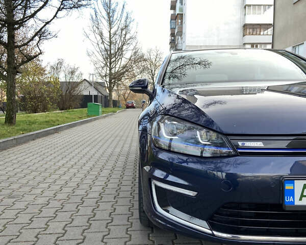 Синій Фольксваген e-Golf, об'ємом двигуна 0 л та пробігом 133 тис. км за 8250 $, фото 4 на Automoto.ua