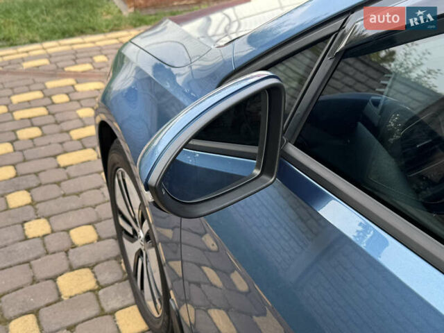 Синій Фольксваген e-Golf, об'ємом двигуна 0 л та пробігом 72 тис. км за 9500 $, фото 17 на Automoto.ua