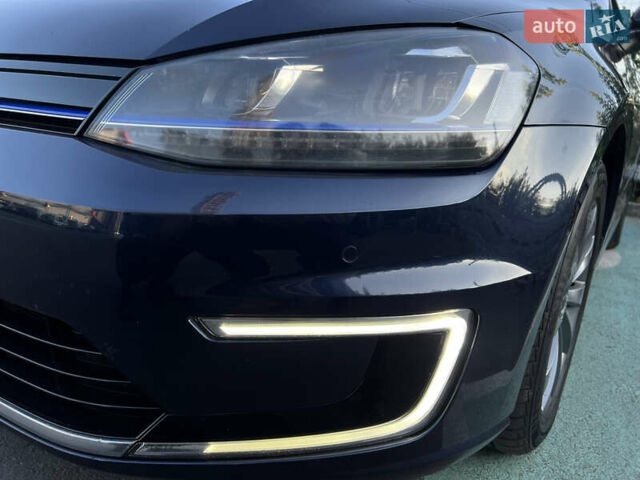 Синій Фольксваген e-Golf, об'ємом двигуна 0 л та пробігом 99 тис. км за 9500 $, фото 39 на Automoto.ua