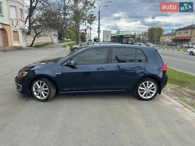 Синий Фольксваген e-Golf, объемом двигателя 0 л и пробегом 183 тыс. км за 8250 $, фото 5 на Automoto.ua