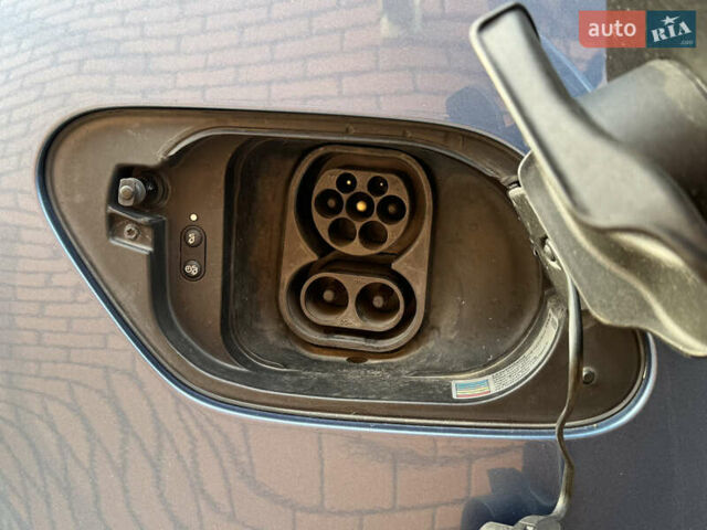 Синій Фольксваген e-Golf, об'ємом двигуна 0 л та пробігом 72 тис. км за 9500 $, фото 22 на Automoto.ua