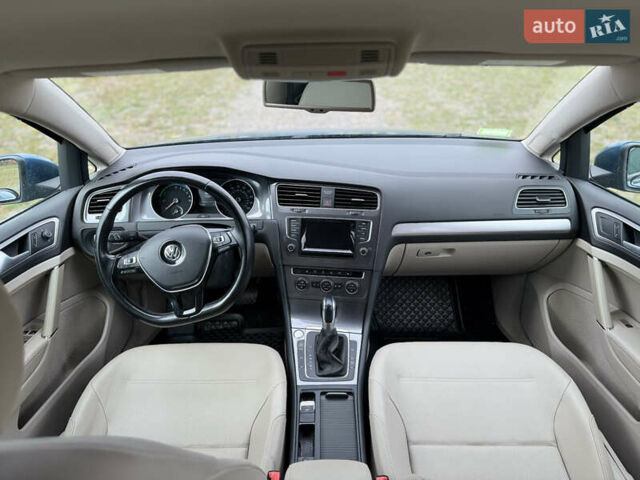 Синий Фольксваген e-Golf, объемом двигателя 0 л и пробегом 73 тыс. км за 8300 $, фото 66 на Automoto.ua