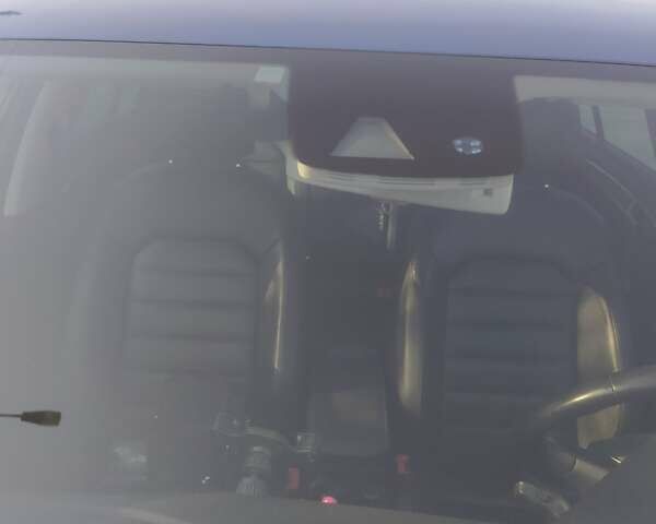 Синий Фольксваген e-Golf, объемом двигателя 0 л и пробегом 132 тыс. км за 8800 $, фото 7 на Automoto.ua