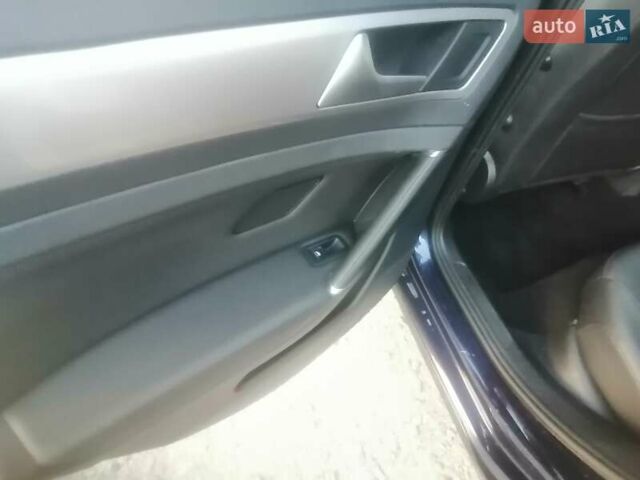 Синий Фольксваген e-Golf, объемом двигателя 0 л и пробегом 92 тыс. км за 14000 $, фото 5 на Automoto.ua