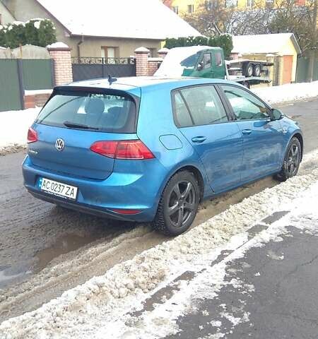 Синий Фольксваген e-Golf, объемом двигателя 0 л и пробегом 75 тыс. км за 12700 $, фото 5 на Automoto.ua