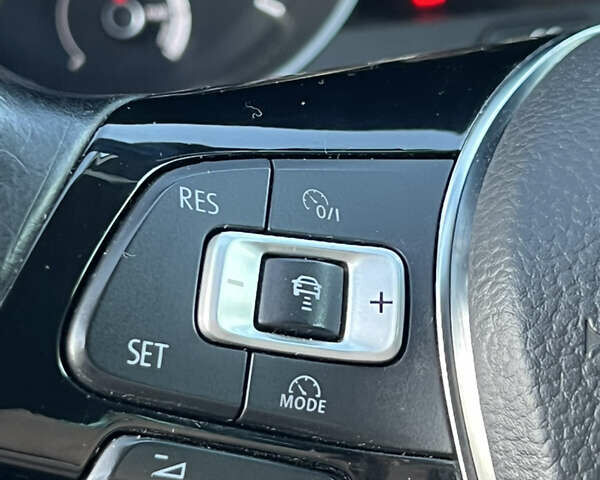 Синій Фольксваген e-Golf, об'ємом двигуна 0 л та пробігом 99 тис. км за 9500 $, фото 41 на Automoto.ua