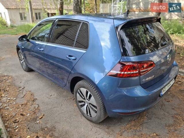 Синий Фольксваген e-Golf, объемом двигателя 0 л и пробегом 113 тыс. км за 8200 $, фото 2 на Automoto.ua
