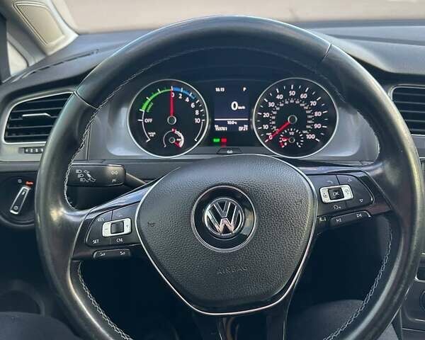 Синій Фольксваген e-Golf, об'ємом двигуна 0 л та пробігом 154 тис. км за 8500 $, фото 15 на Automoto.ua