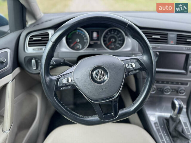 Синий Фольксваген e-Golf, объемом двигателя 0 л и пробегом 73 тыс. км за 8300 $, фото 62 на Automoto.ua