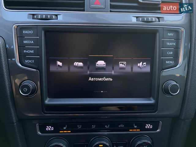 Синій Фольксваген e-Golf, об'ємом двигуна 0 л та пробігом 133 тис. км за 8250 $, фото 31 на Automoto.ua