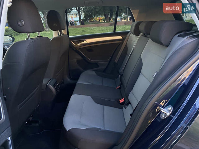 Синій Фольксваген e-Golf, об'ємом двигуна 0 л та пробігом 133 тис. км за 8250 $, фото 47 на Automoto.ua