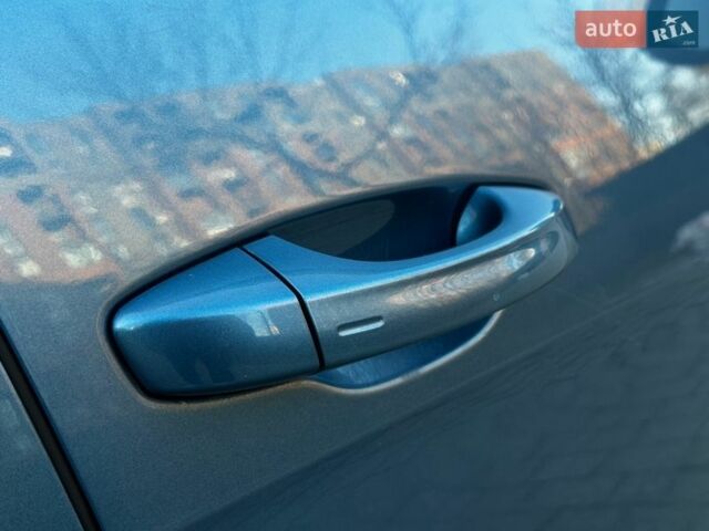 Синий Фольксваген e-Golf, объемом двигателя 0 л и пробегом 130 тыс. км за 7999 $, фото 20 на Automoto.ua