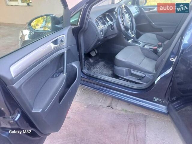 Синий Фольксваген e-Golf, объемом двигателя 0 л и пробегом 135 тыс. км за 8800 $, фото 13 на Automoto.ua