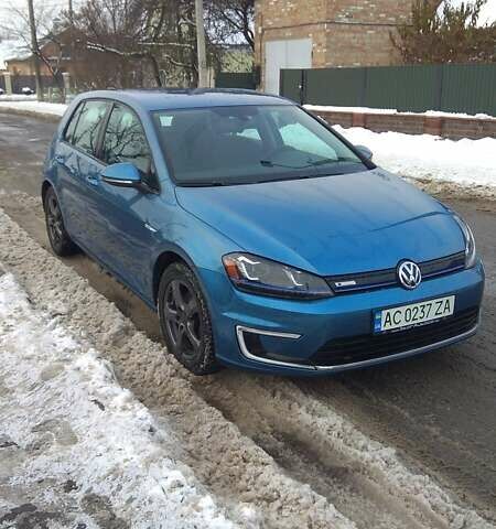 Синій Фольксваген e-Golf, об'ємом двигуна 0 л та пробігом 75 тис. км за 13100 $, фото 3 на Automoto.ua