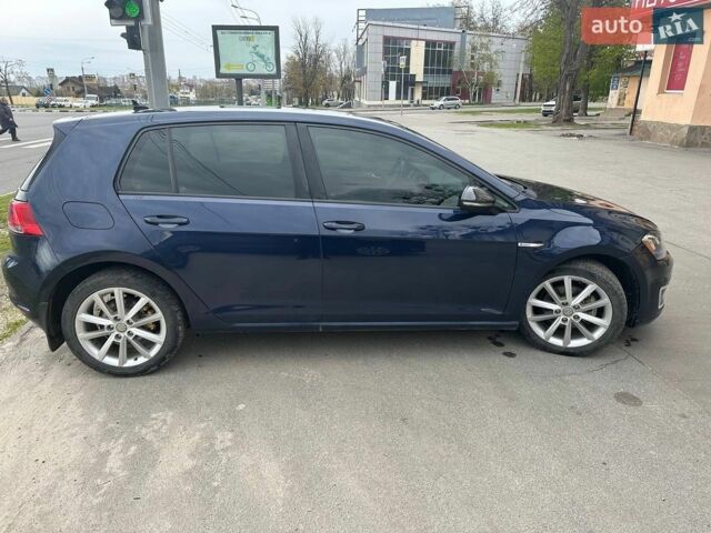 Синий Фольксваген e-Golf, объемом двигателя 0 л и пробегом 183 тыс. км за 8250 $, фото 2 на Automoto.ua